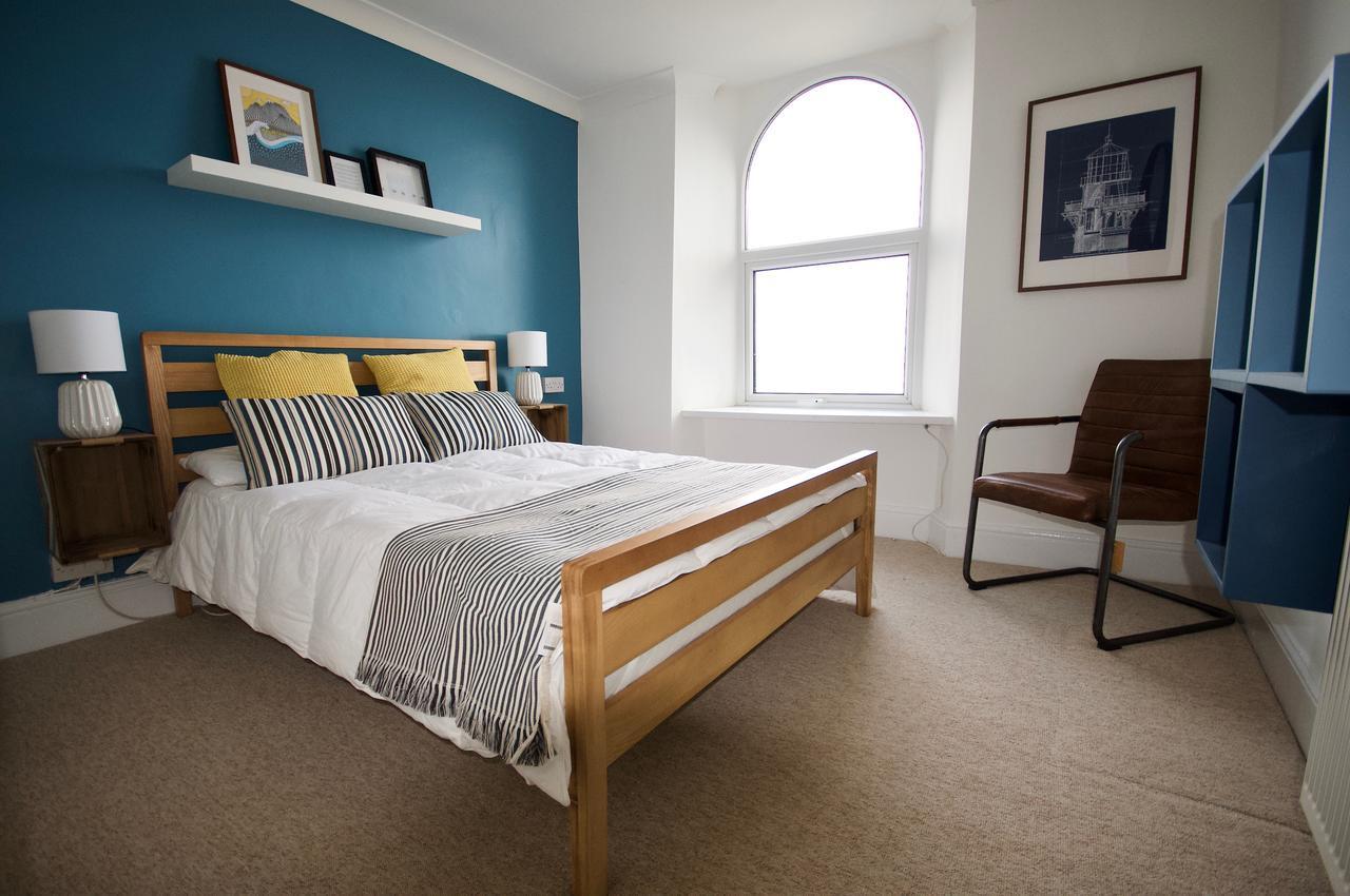 Hotel The Coast House The Mumbles Esterno foto
