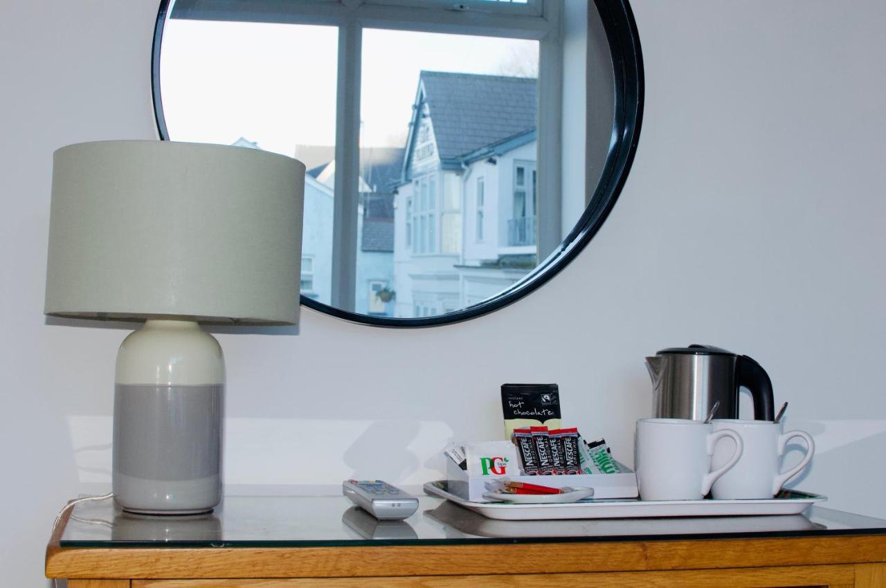 Hotel The Coast House The Mumbles Esterno foto