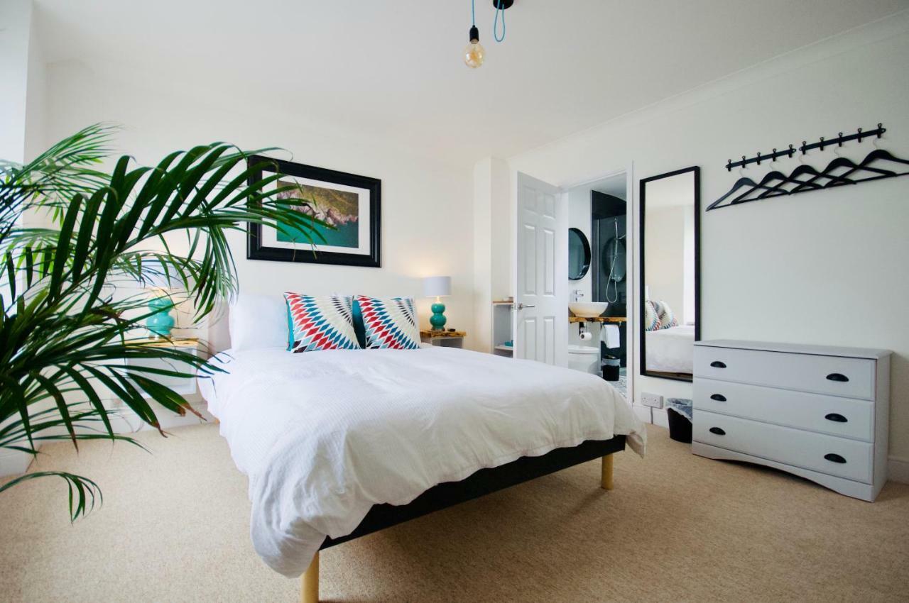 Hotel The Coast House The Mumbles Esterno foto
