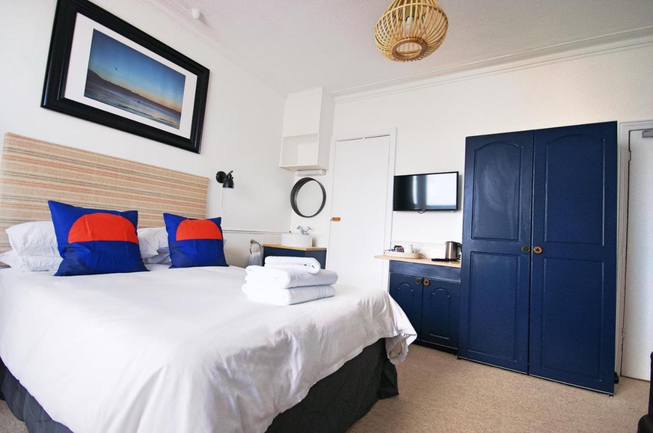 Hotel The Coast House The Mumbles Esterno foto